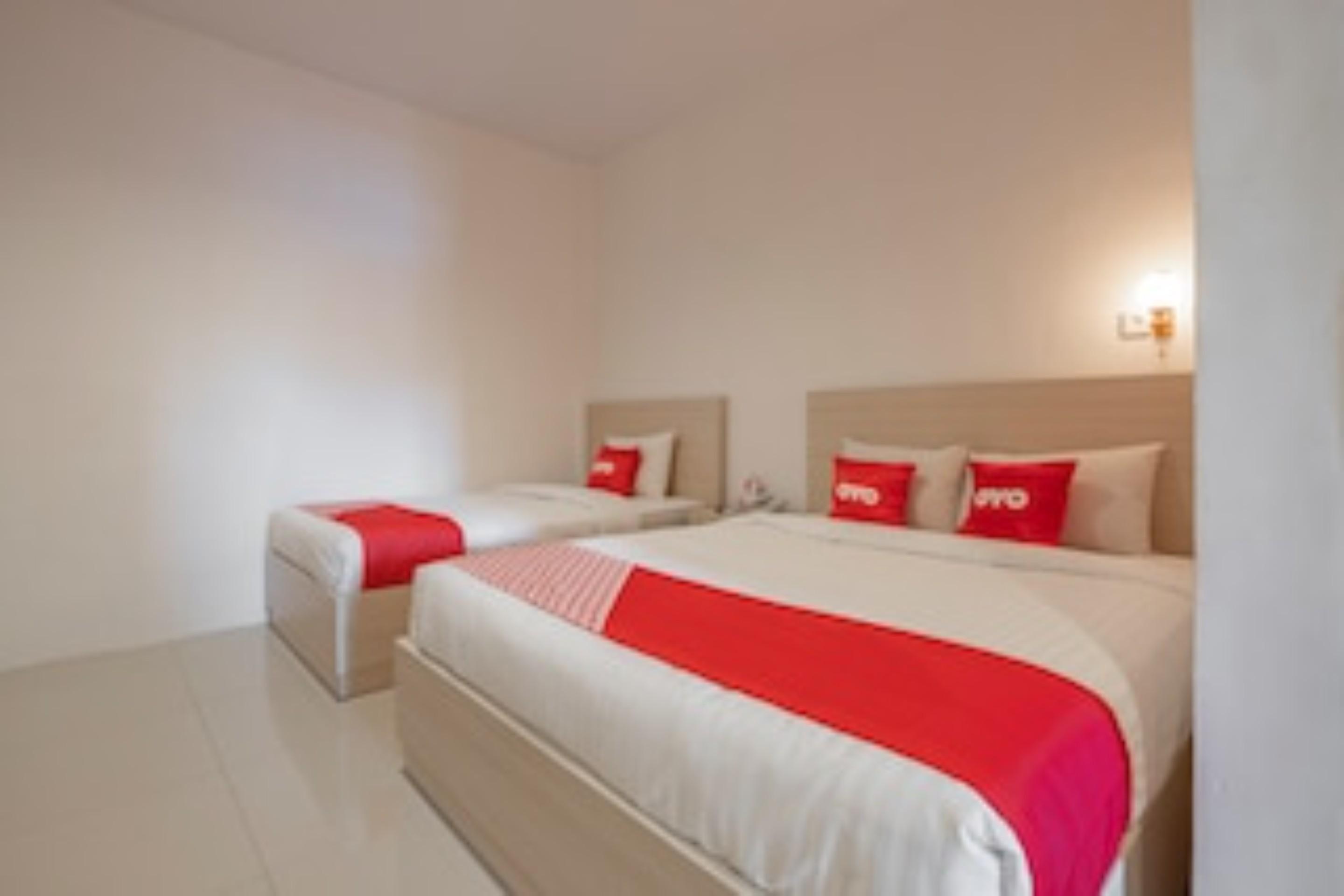Oyo 1633 Hotel Darma Nusantara 3 Mandai Exteriör bild